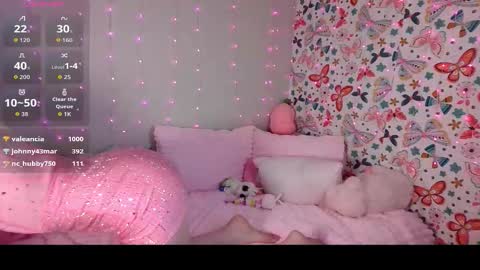 Lora Lei online show from 1, 2, 2026