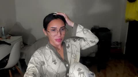 Jovill Mays online show from 3, 10, 2025