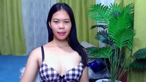 Snapshot of prettypinay_jean chatting on 20, 10, 2025 prettypinay_jean online show from 20, 10, 2025