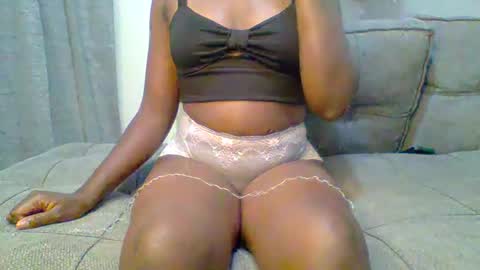 pretty queen online show from 9, 12, 2024