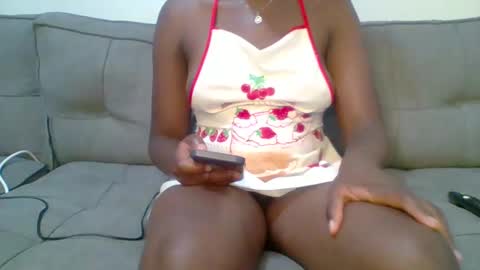 pretty queen online show from 11, 1, 2025