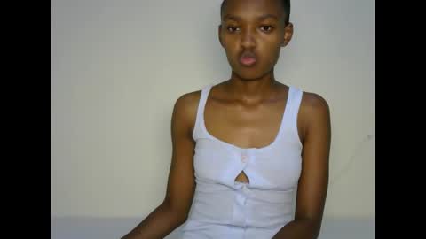 prettyquiny254 online show from 26, 9, 2025