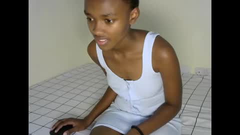 prettyquiny254 online show from 27, 9, 2025