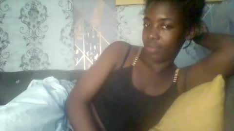 Snapshot of prettyzuzu chatting on 16, 9, 2025 prettyzuzu online show from 16, 9, 2025