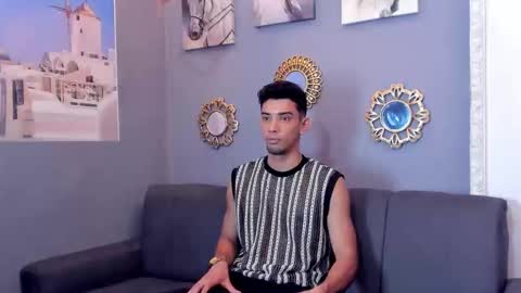 prince_arthur77 online show from 24, 9, 2025