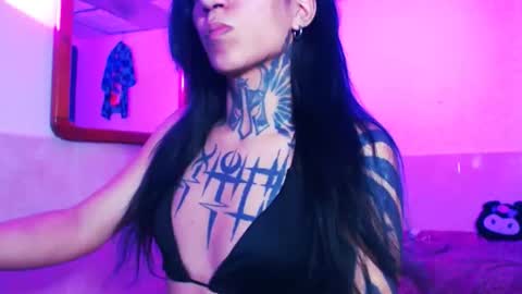 princes_wolf1 online show from 17, 12, 2025