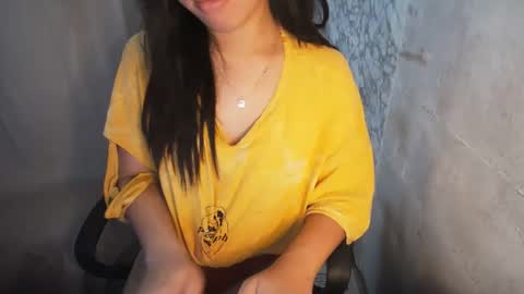 Snapshot of princess_marry chatting on 28, 3, 2026 IM MARRY LOOKING SERIOUS IM NEW HERE AND HOPE RESPECT ME online show from 28, 3, 2026