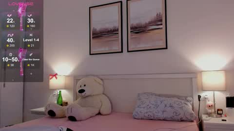 Snapshot of princess_nier chatting on 12, 11, 2025 Princess Diana online show from 12, 11, 2025