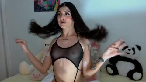 Snapshot of princess_ofyourdreams chatting on 5, 11, 2025 Sophie online show from 5, 11, 2025