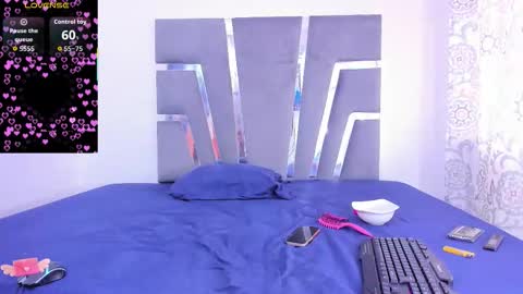 princess_sharon_ online show from 28, 11, 2025