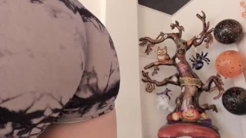 princess_tokyo_ online show from 30, 10, 2025