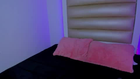 Snapshot of princess_tokyo_ chatting on 6, 1, 2026 princess_tokyo_ online show from 6, 1, 2026