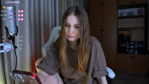 princessaalicc online show from 5, 1, 2026