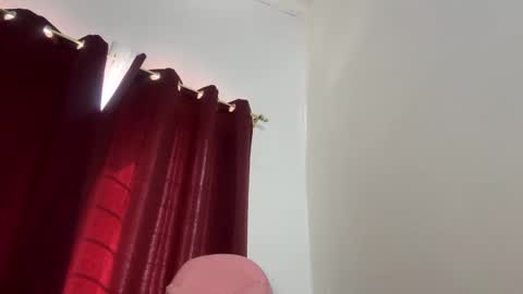 Snapshot of princessaliana chatting on 20, 1, 2025 princessaliana online show from 20, 1, 2025