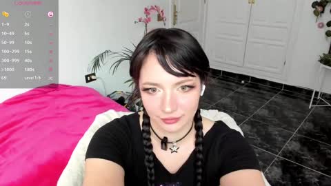 Princess Foxy online show from 9, 12, 2024