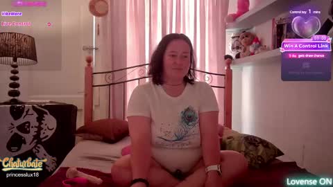 Lux Alot Luxi online show from 3, 1, 2025