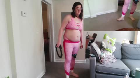 PuppyAshley online show from 13, 3, 2026