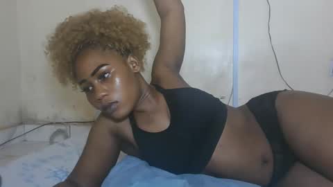 FENNY online show from 3, 11, 2025