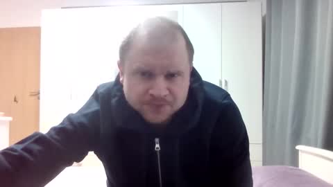 Stefan Heer Der Name bedeutet der der belohnt wird online show from 21, 3, 2026