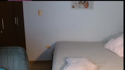 Snapshot of priscila_black chatting on 11, 10, 2025 Marcela online show from 11, 10, 2025