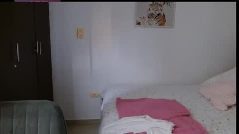 Snapshot of priscila_black chatting on 20, 10, 2025 Marcela online show from 20, 10, 2025