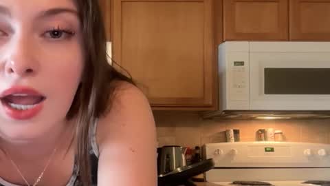 Snapshot of prism50 chatting on 23, 10, 2025 Prism online show from 23, 10, 2025