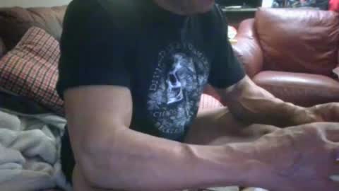 MUSCLEGOD online show from 6, 10, 2025