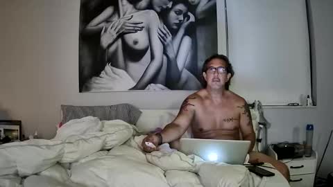 Snapshot of profundoyrico chatting on 23, 10, 2025 LG online show from 23, 10, 2025