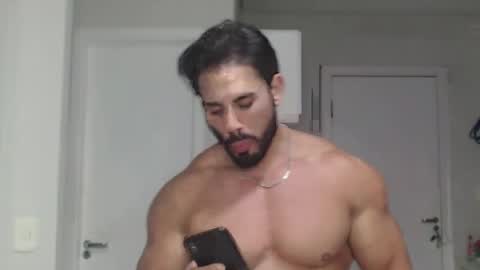 Snapshot of promuscles4u chatting on 10, 1, 2026 promuscles4u online show from 10, 1, 2026