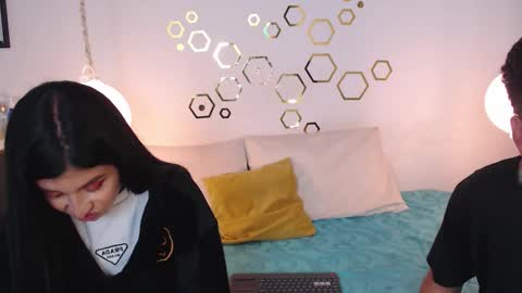 Adris  Juan online show from 21, 11, 2025