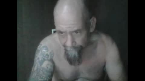 Snapshot of ptyp1973 chatting on 18, 1, 2025 ptyp1973 online show from 18, 1, 2025