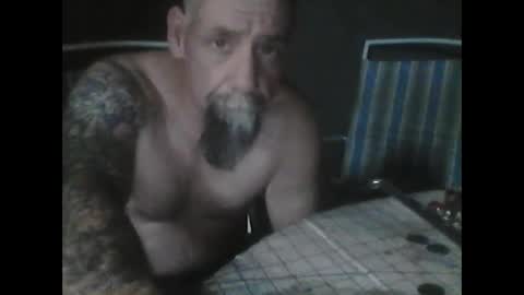 Snapshot of ptyp1973 chatting on 25, 1, 2025 ptyp1973 online show from 25, 1, 2025