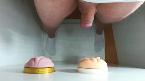 Snapshot of pude90 chatting on 21, 11, 2025 PuDe90 online show from 21, 11, 2025