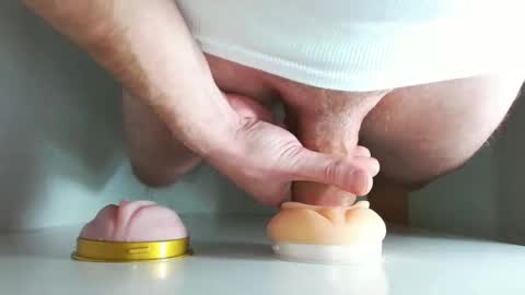 Snapshot of pude90 chatting on 6, 1, 2026 PuDe90 online show from 6, 1, 2026