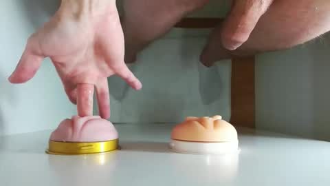 Snapshot of pude90 chatting on 13, 1, 2026 PuDe90 online show from 13, 1, 2026