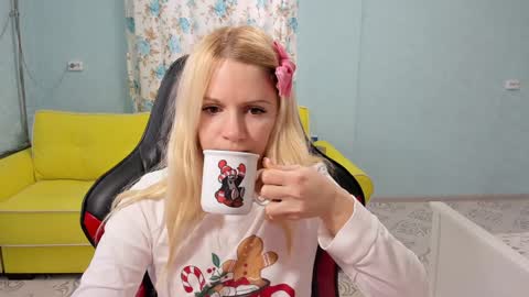 Victoria online show from 31, 12, 2024
