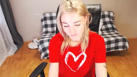 Snapshot of puma_ma chatting on 19, 1, 2025 Polly online show from 19, 1, 2025