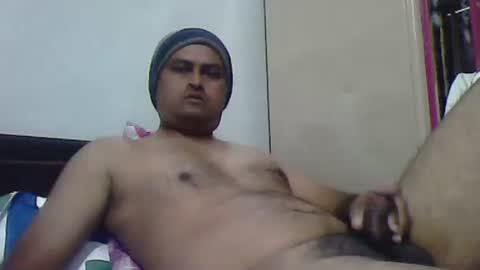 Snapshot of puneguyoncam chatting on 5, 2, 2026 puneguyoncam online show from 5, 2, 2026