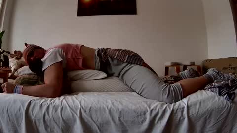 puppy_luvin online show from 7, 2, 2026