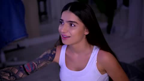 Snapshot of pureellie chatting on 3, 11, 2025 Emily online show from 3, 11, 2025