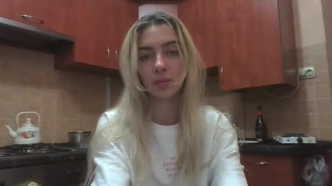 Snapshot of purelust_naomi chatting on 5, 11, 2025 purelust_naomi online show from 5, 11, 2025