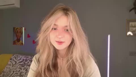 Bella online show from 6, 3, 2026