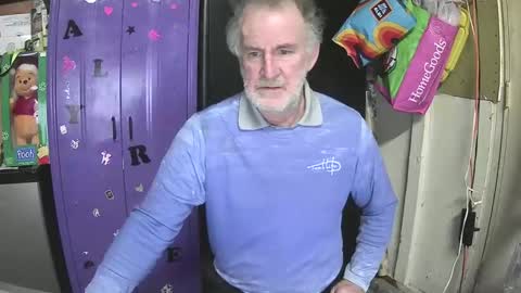 Mark online show from 6, 1, 2025