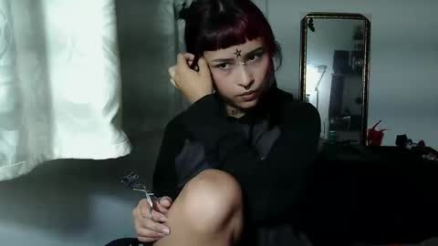 Snapshot of pussycatt666 chatting on 12, 10, 2025 Katiux online show from 12, 10, 2025