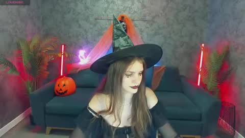 Ellie online show from 28, 10, 2025