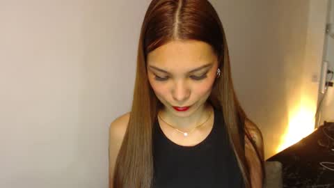 Snapshot of pussywetandwild chatting on 28, 1, 2025 LHARA online show from 28, 1, 2025