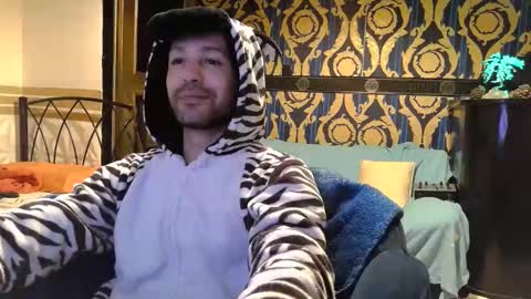 Qianos online show from 4, 1, 2025