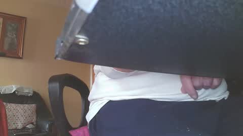 Snapshot of quathead chatting on 2, 12, 2025 quathead online show from 2, 12, 2025