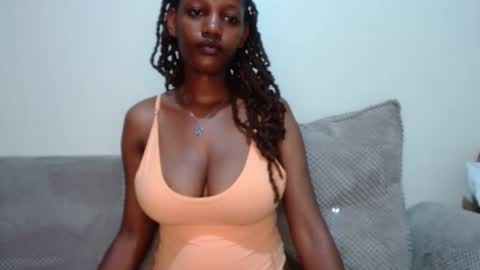 queen74890 online show from 16, 9, 2025