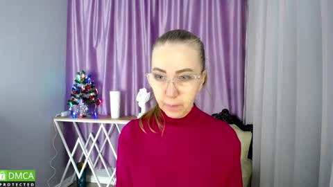 Snapshot of queen_a_n_i chatting on 8, 12, 2024 A N I  Ill be here on December 1st online show from 8, 12, 2024